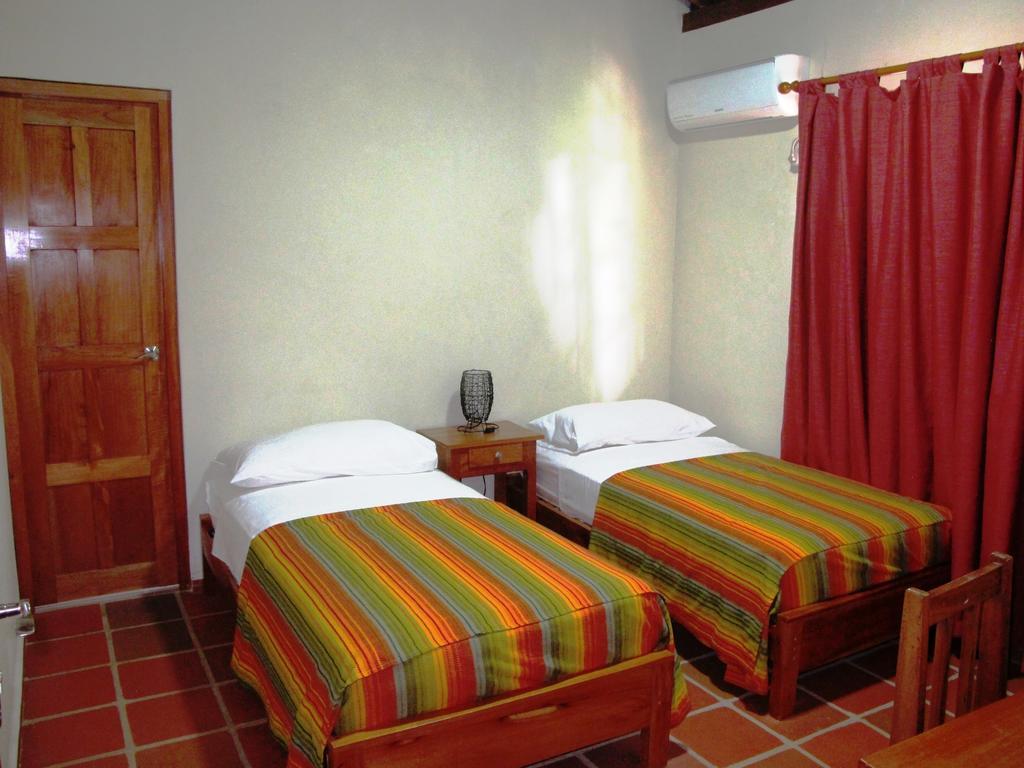 Hotel Iguanito Santa Catalina Camera foto
